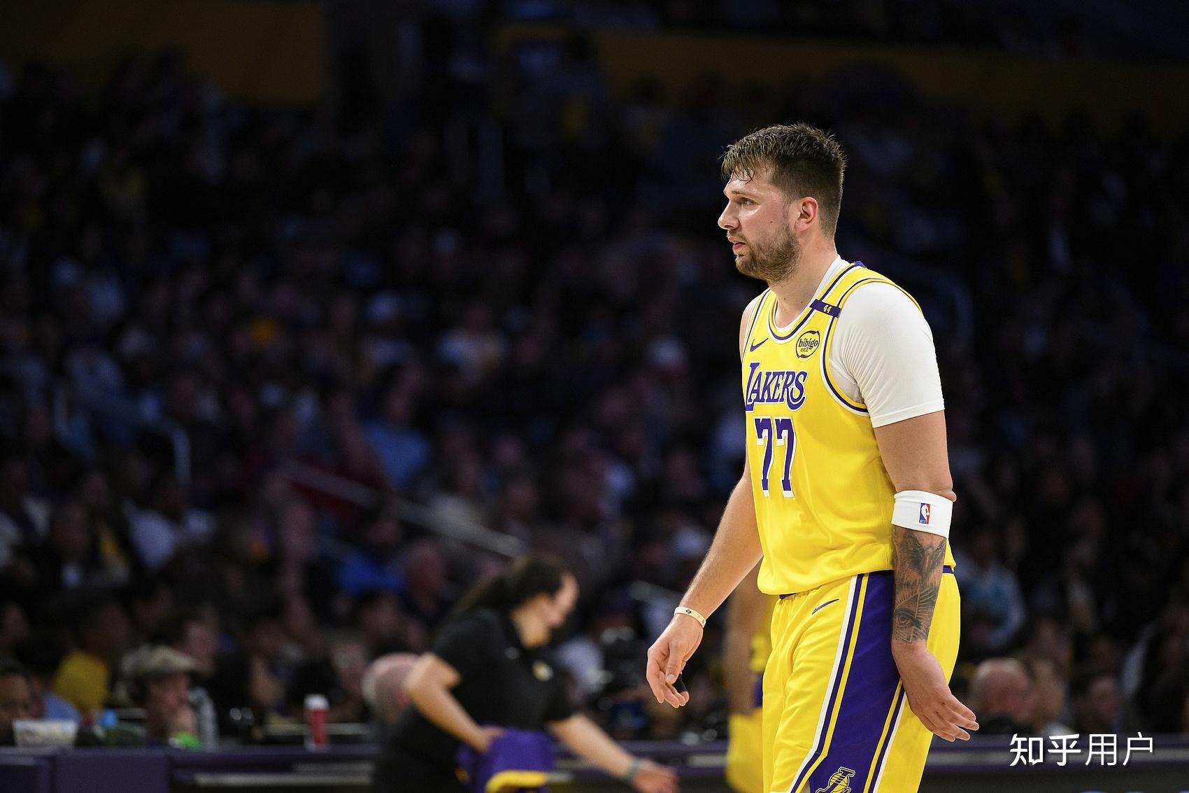 开云-东契奇遭遇十五持续失利，DWG教练压力巨大！-开云