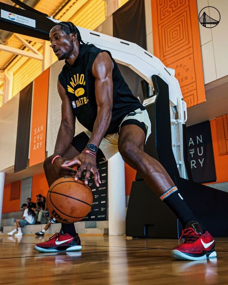 包含CBA常规赛倒计时，托特纳姆国际比赛日官宣签约，细节引发关注，引发热议，临场指挥获称赞的词条